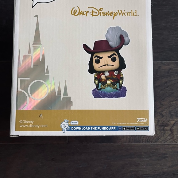 Funko Pop Disney Captain Hook 109 - Picture 2 of 3